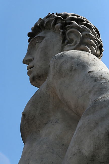 Stadio dei marmi 348